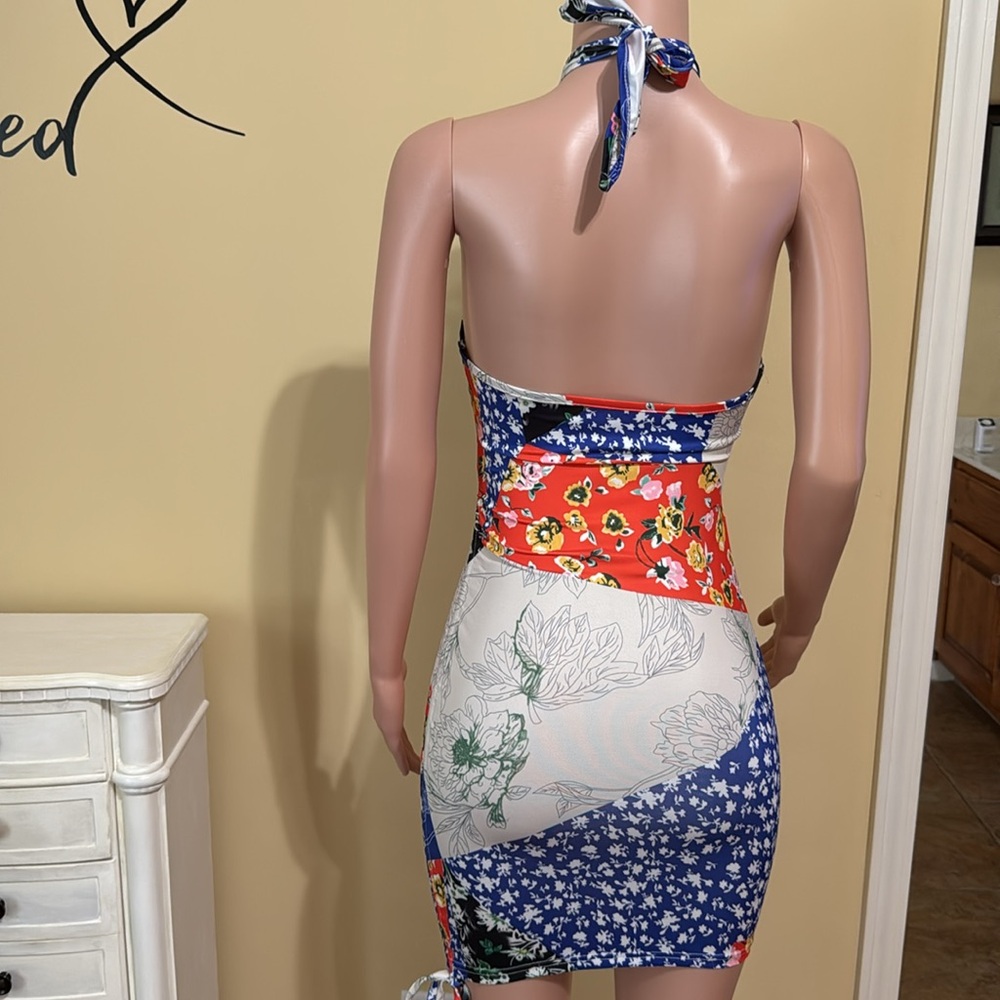 Multicolor Halter Neck Cutout Backless Bodycon Dr… - image 8